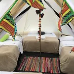 Glamping Mama Loo Mm
